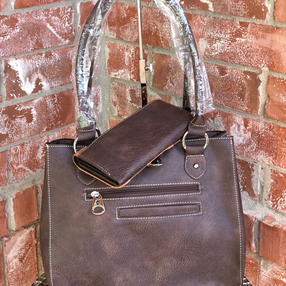 American Bling Brown Buckle Handbag+ Wallet - Picture 2 of 7